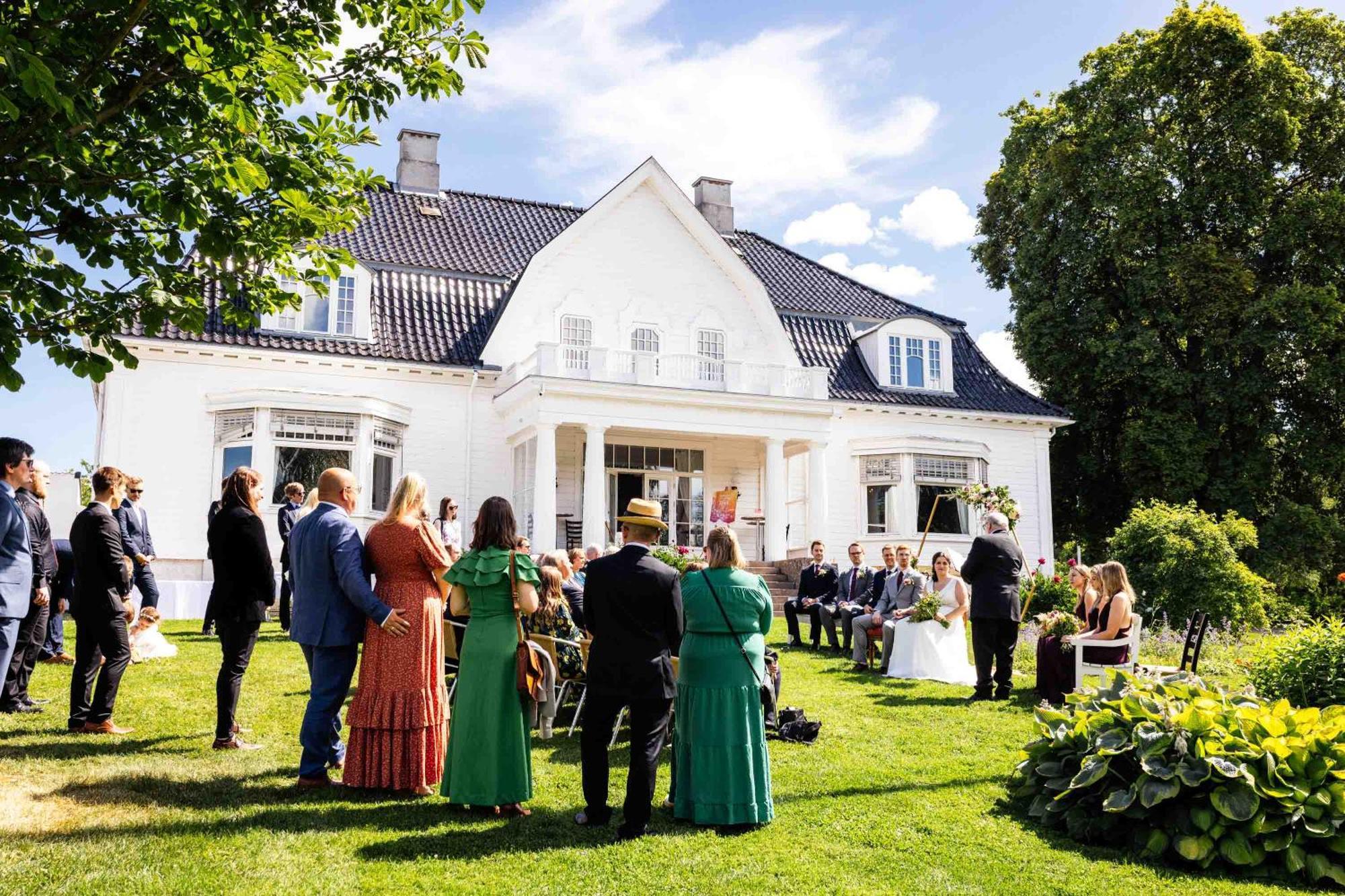 Thorbjørnrud Hotell Jevnaker Eksteriør billede